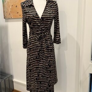 Diane Von Furstenberg Black and Cream Justin Long Sleeve Wrap Dress
